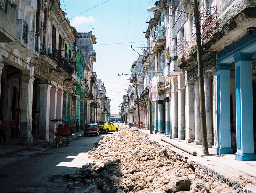 Roadworks in Old Havana