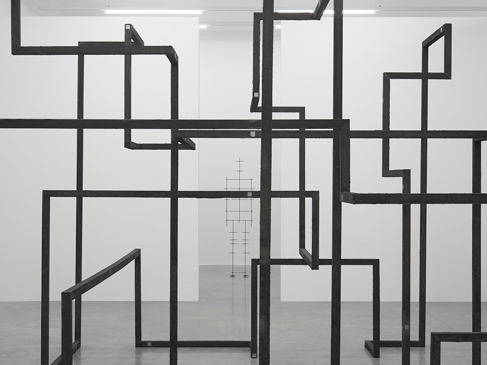 antony-gormley-fit-south-galleries-white-cube-bermondsey-london-30-september-6-november-2016-medium-res-6