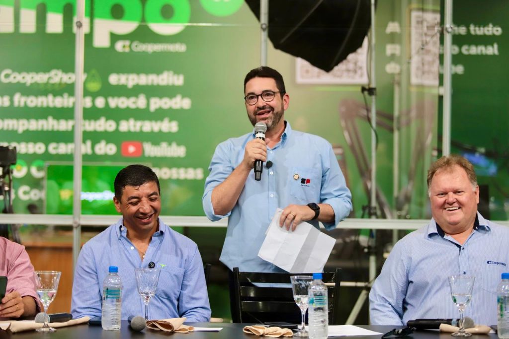 Pesquisa, assistência técnica e inovação: Secretaria de Agricultura participa da Coopershow 2026