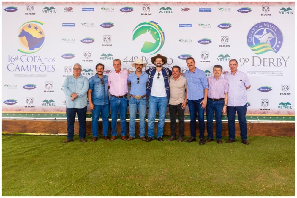 Secretaria de Agricultura faz anúncios importantes para setor de equídeos durante prova da ABQM em Araçatuba