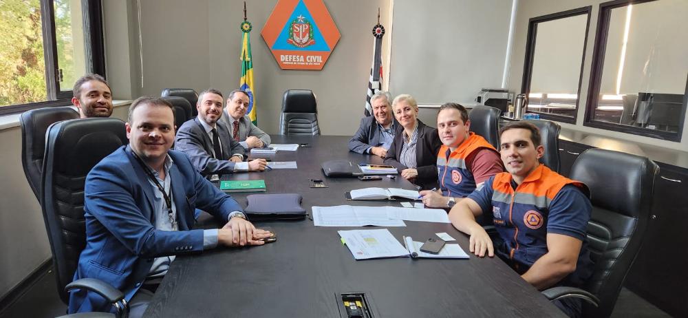 Secretaria de Agricultura e Defesa Civil fazem parceria para ações de combate e prevenção de incêndios florestais