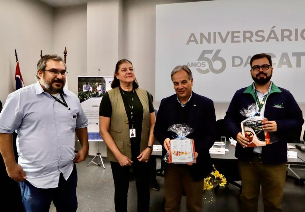 Secretaria de Agricultura celebra 56 anos da CATI