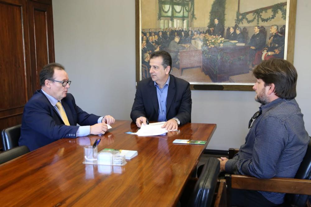 FEAP é tema de encontro com o município de Capão Bonito
