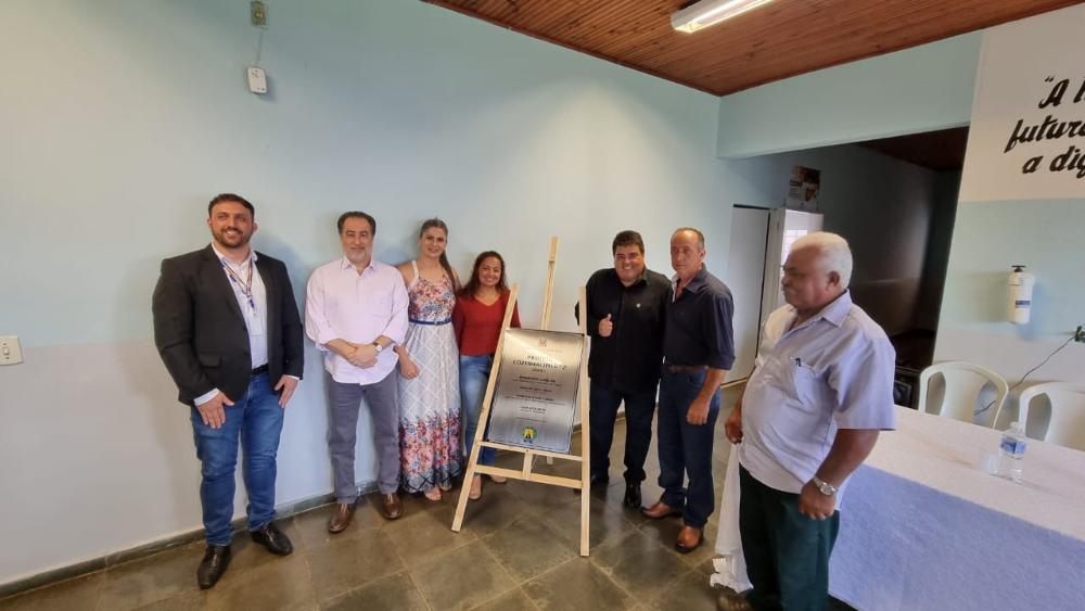 Em Iaras, Adriano Quercia representa o Secretário de Agricultura em inauguração do Cozinhalimento