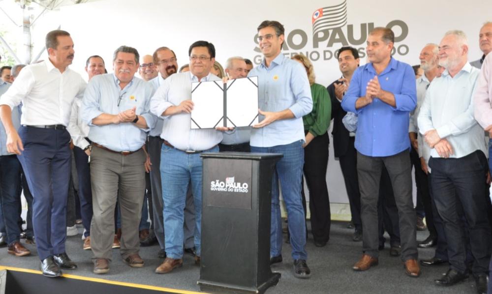 Governador Rodrigo Garcia e secretário de Agricultura autorizam abertura de concurso para pesquisador científico nos Institutos de Pesquisa do agro paulista