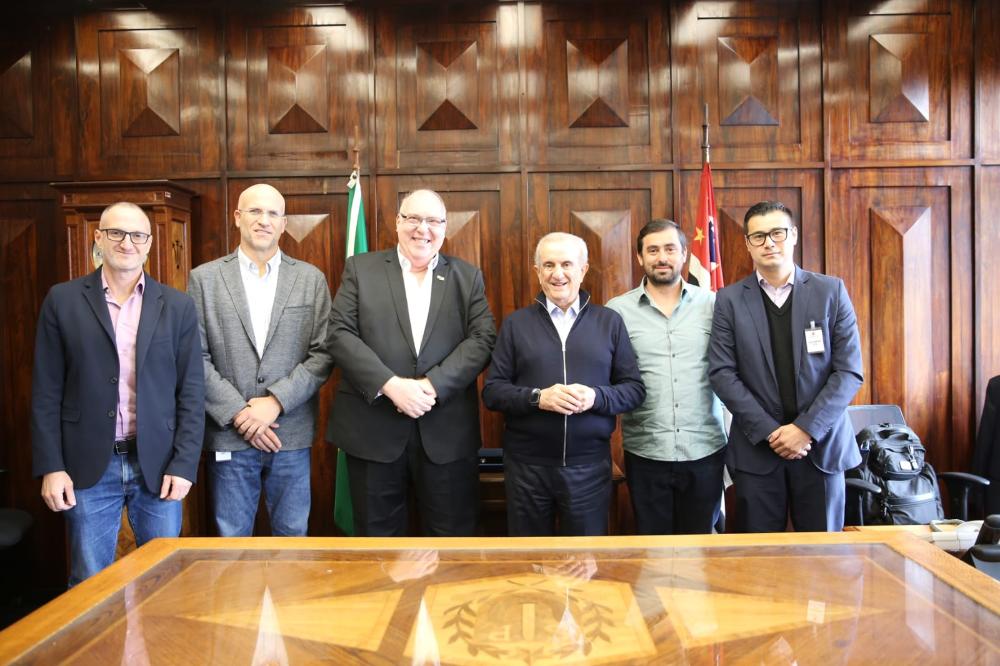 Secretário de Agricultura e Abastecimento recebe diretores da Israel Agro Tech e diretores de startup de tecnologia israelense