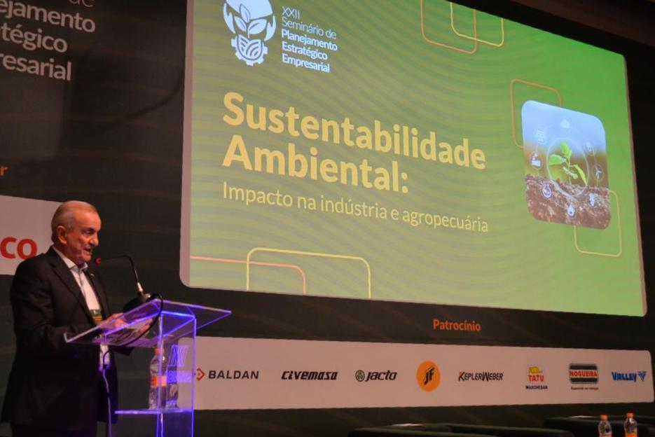 Secretário de Agricultura e Abastecimento do Estado participa da abertura de Seminário de Planejamento Empresarial na ABIMAQ