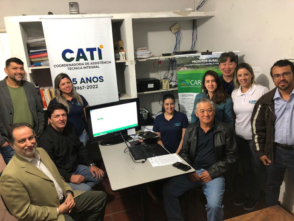 Secretário Executivo de Agricultura e Abastecimento participa de ação do aceite do CAR e entrega do Rotas Rurais em Biritiba Mirim e Descalvado