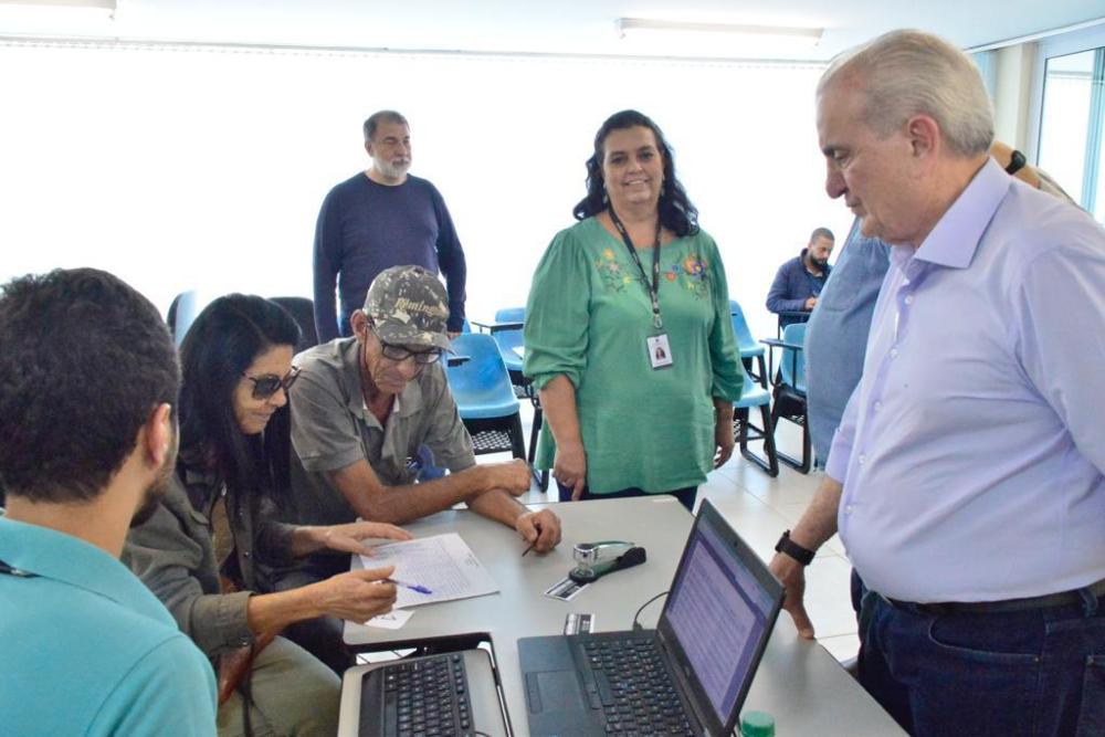 Secretário de Agricultura e Abastecimento acompanha ação do aceite do CAR e entrega do Rotas Rurais em Araraquara