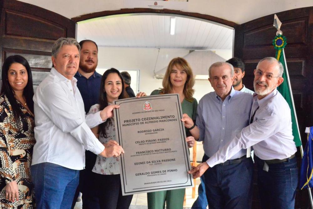 Secretário Francisco Matturro inaugura unidade do Programa Cozinhalimento, no município de Alfredo Marcondes