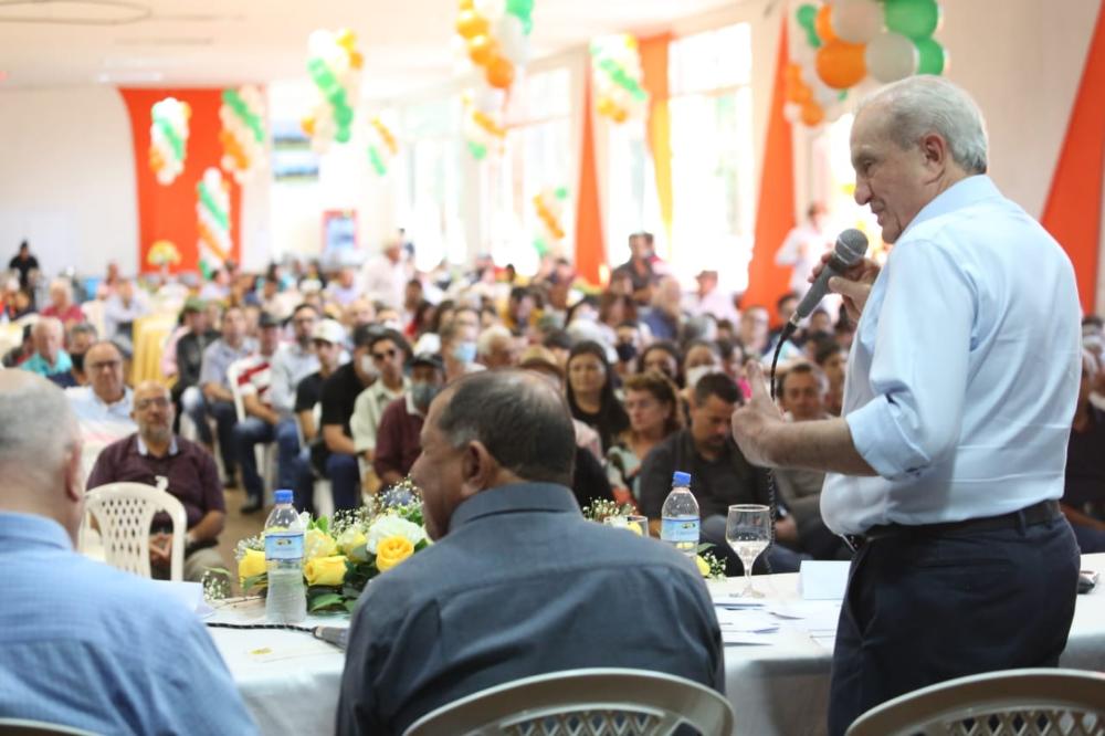 Secretário de Agricultura e Abastecimento participa da comemoração de 60 anos da FETAESP