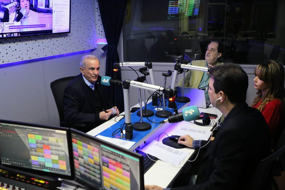 Secretário de Agricultura e Abastecimento concede entrevista em Ribeirão Preto para o Grupo Thathi de Comunicação