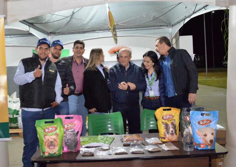 Secretário de Agricultura e Abastecimento do Estado visita 10ª Festa da Macadâmia de Dois Córregos