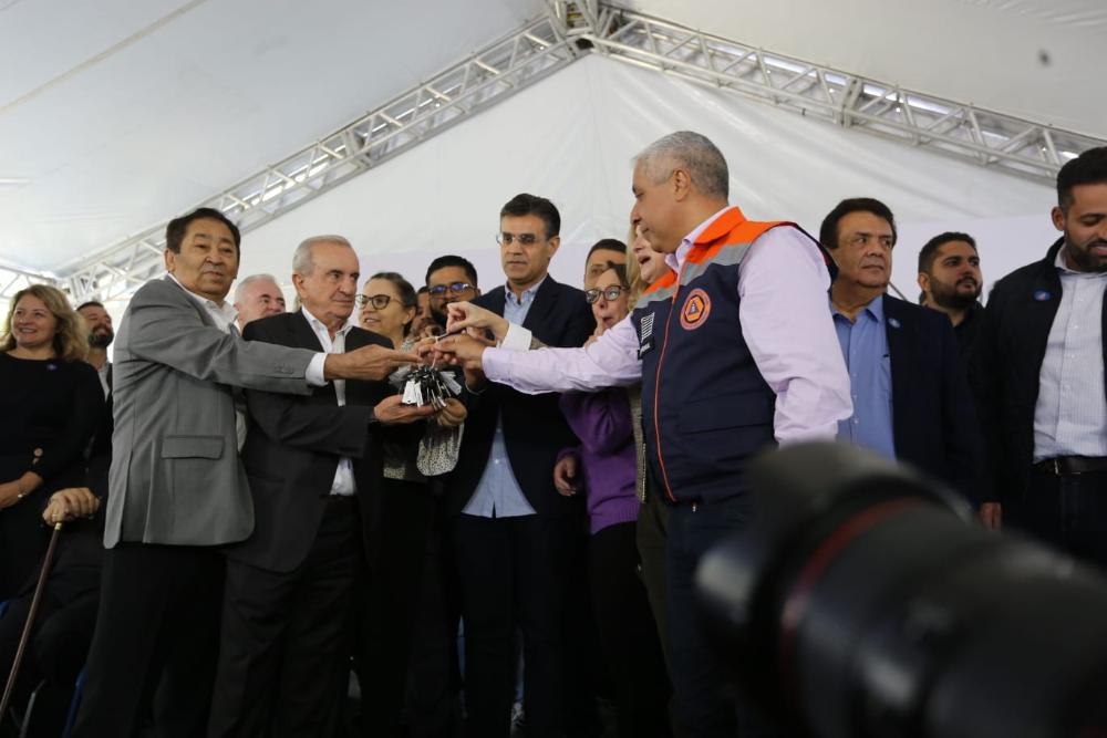 Secretaria de Agricultura e Abastecimento entrega maquinário para a região de Taboão da Serra