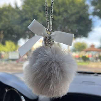 Gri Ponpon Beyaz Kurdele Ayna Süsü