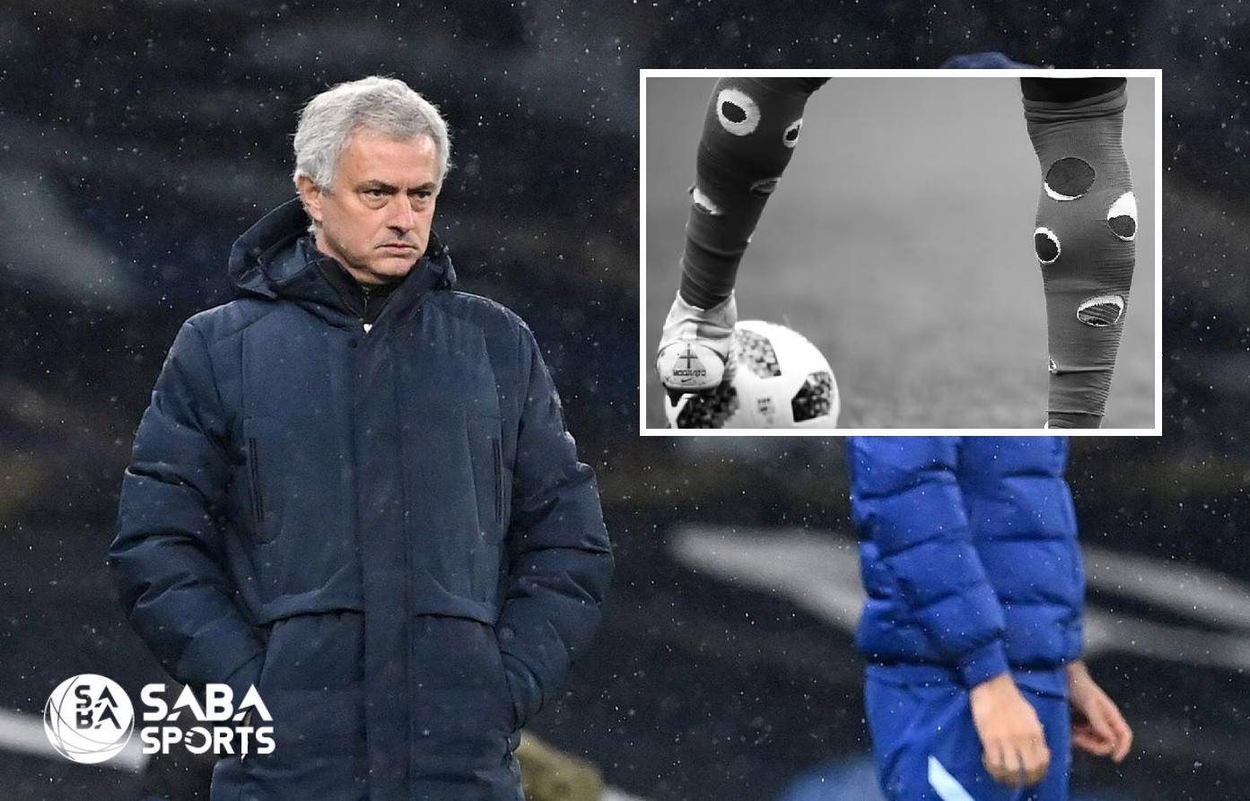 Jose Mourinho shares strange images of footballers with holes in their socks