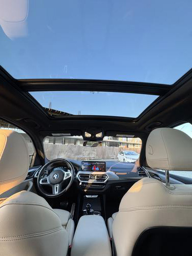 BMW cockpit
