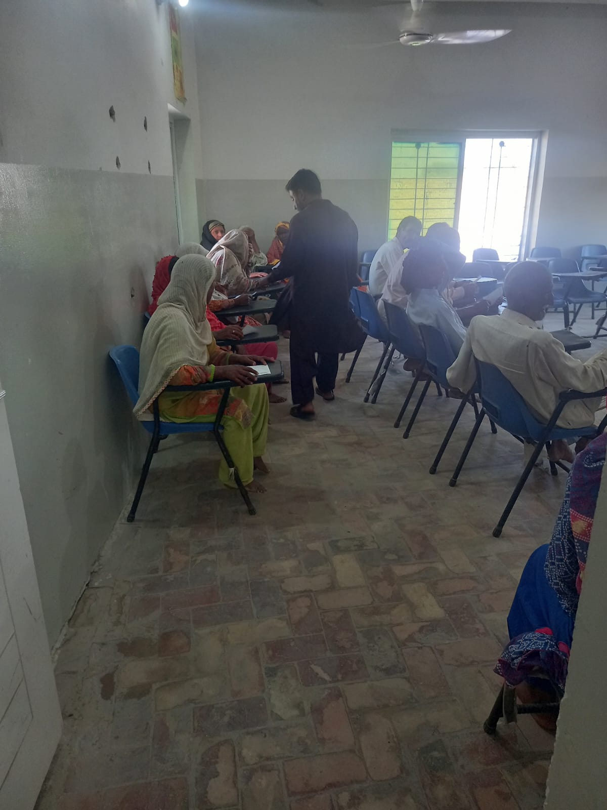 Ladies waiting room