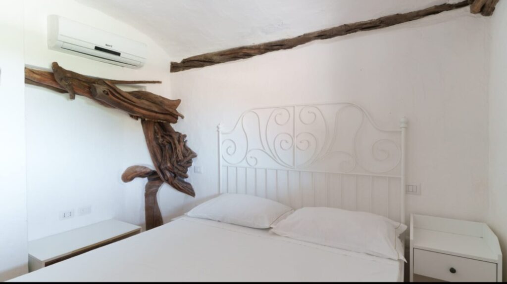 Trilocale con veranda vista mare – Club degli Artisti, Cugnana 11