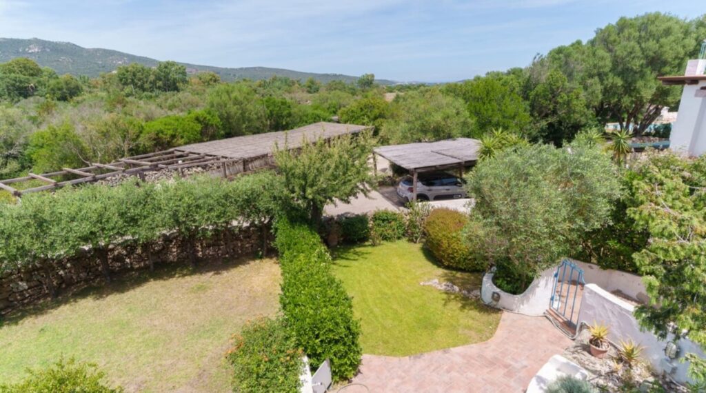 Trilocale con veranda vista mare – Club degli Artisti, Cugnana 14