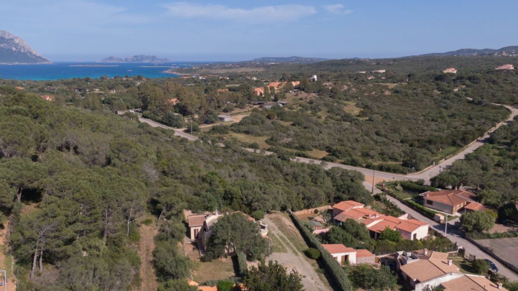 Villa indipendente con due appartamenti a Porto Istana 2