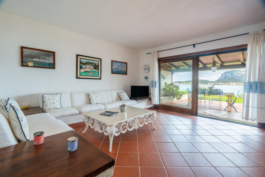 Casa Baia Caddinas – Appartamento vista mare a Golfo Aranci 2