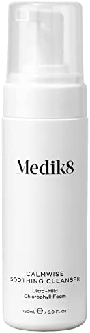 Medik8 Calmwise Soothing Cleanser Ultra-Mild Chlorophyll Foam Medik8 Calmwise Soothing Cleanser Ultra-Mild Chlorophyll Foam