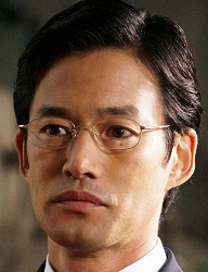 ยูทากะ ทาเคโนะอุจิ (Yutaka Takenouchi)