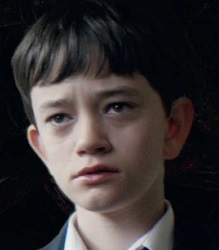 เลวิส แม็กดูกัลล์ (Lewis MacDougall)
