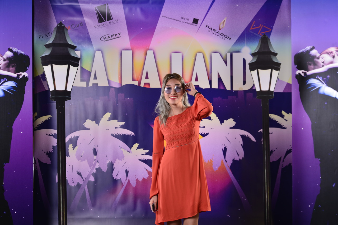สวยงามสมบูรณ์แบบ “LA LA LAND นครดารา” เปิดตัวสมศักดิ์ศรี การันตีความเยี่ยม ขึ้นแท่นภาพยนตร์ในดวงใจตลอดกาล