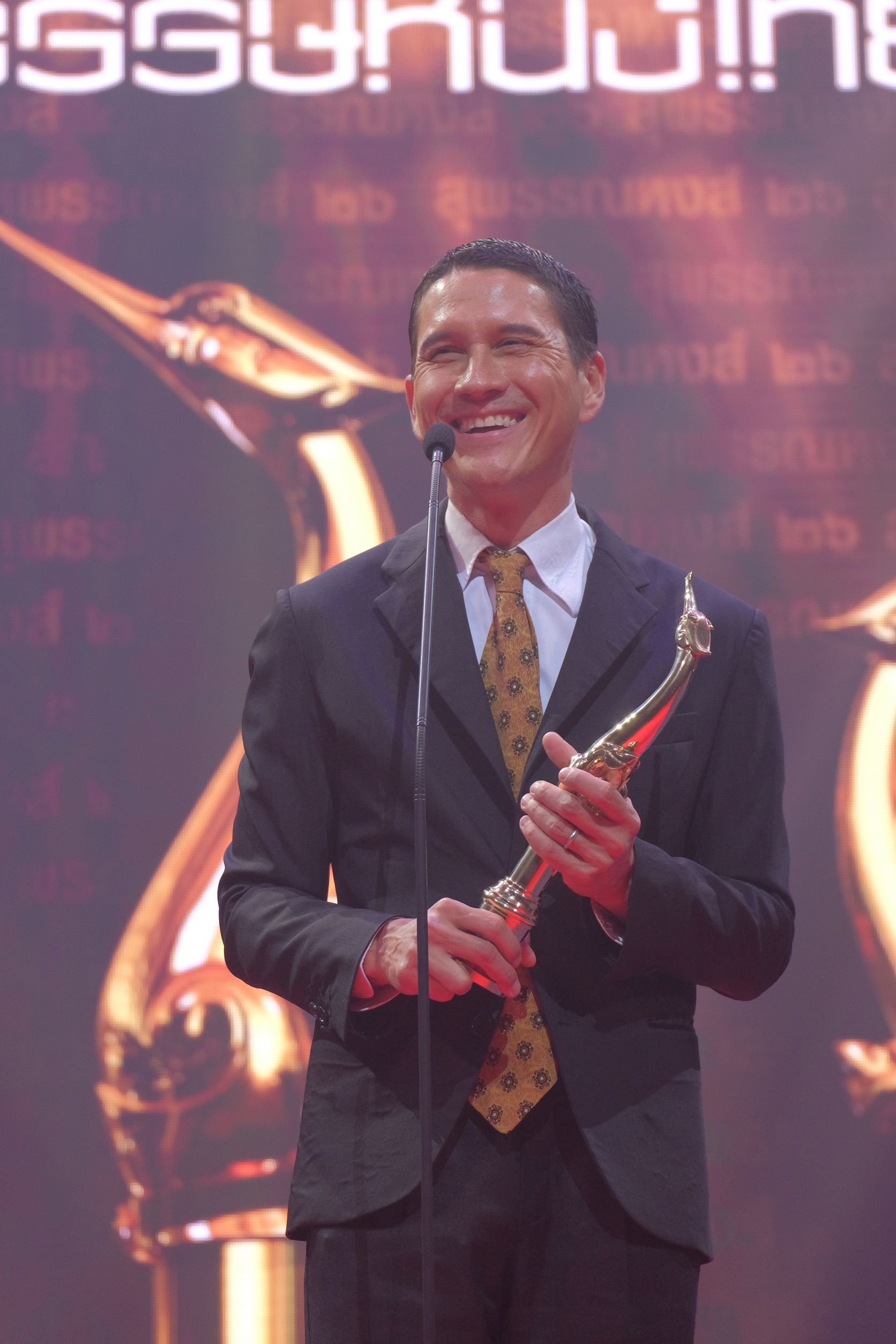“ขุนพันธ์” ฟอร์มเยี่ยม กวาดสูงสุด 4 รางวัล “สุพรรณหงส์ ครั้งที่ 26”