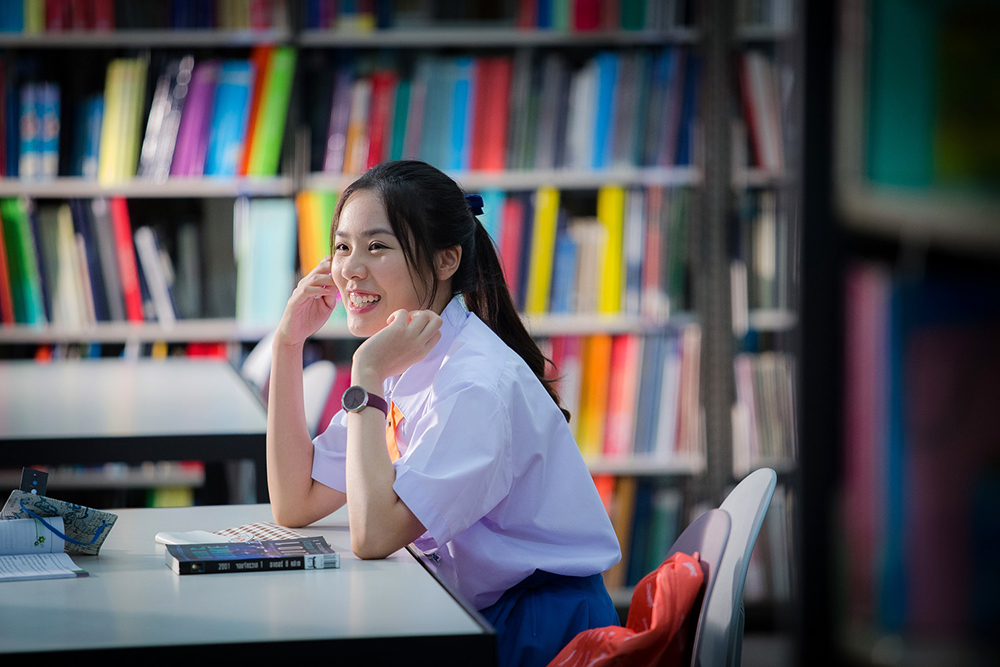 15+ ไอคิวกระฉูด (15+ “Coming” of Age)