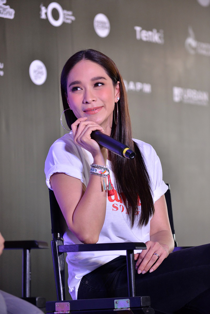 “เป็นเอก-พลอย” นำทีม “Samui Song ไม่มีสมุยสำหรับเธอ” แถลงข่าวเปิดตัวอย่างเป็นทางการ การันตีหนังสนุก ดูง่าย ครบทุกความฟิน พร้อมฉาย 1 กุมภาพันธ์นี้แน่นอน