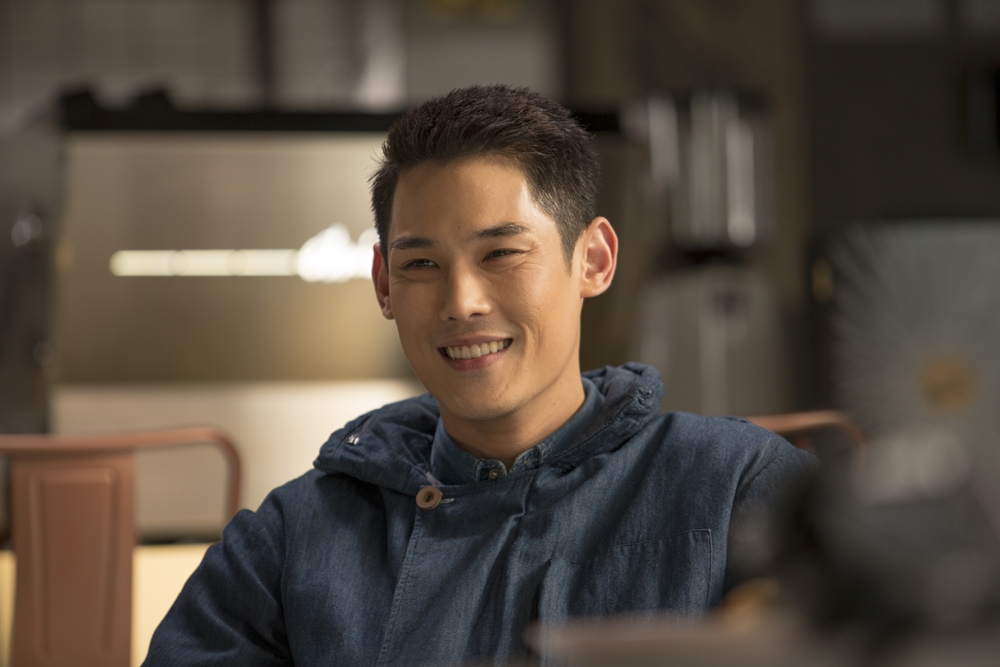 “กันต์ กันตถาวร” ถ่ายทอดความโรแมนติก ร่วมเขียนบท “7days เรารักกันจันทร์-อาทิตย์” แฮปปี้ประกบ “มิว-อนันดา” เชื่อใครได้ดูจะเข้าใจ “ความรักที่แท้จริง”
