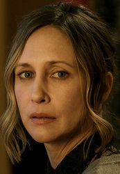 เวรา ฟาร์มิกา (Vera Farmiga)