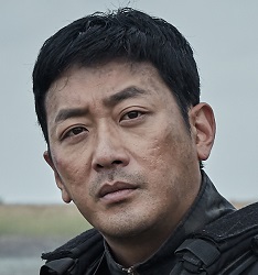 ฮาจองอู (Ha Jung-Woo)