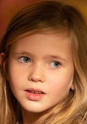 เคลมองตีน เกรอนิเยร์ (Clémentine Grenier)