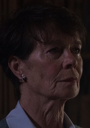ซีเลีย อิมรี (Celia Imrie)