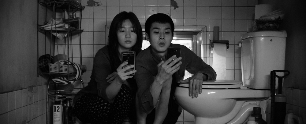 Parasite (Black & White) ชนชั้นปรสิต (ขาว-ดำ)