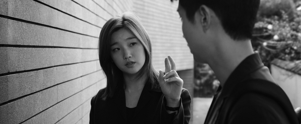 Parasite (Black & White) ชนชั้นปรสิต (ขาว-ดำ)