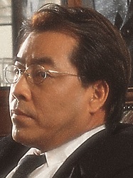 สุเทพ ประยูรพิทักษ์