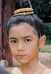 ชาลี ไตรรัตน์
