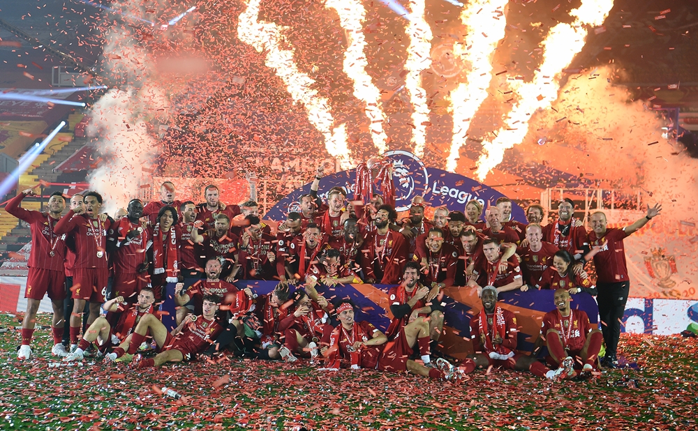 ภาพหลักของบทความ “แชมป์พรีเมียร์ลีกนี้เพื่อพวกเราทุกคน” ความรู้สึกแรกจากใจ “เจอร์เกน คล็อปป์” ถึง “แฟนลิเวอร์พูล” ก่อนไปเกาะติดขอบสนาม มันส์เต็มๆ อินสุดๆ ในภาพยนตร์สารคดี “The End of the Storm”