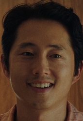 สตีเวน ยอน (Steven Yeun)