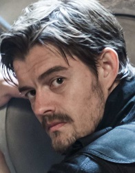 แซม ไรลีย์ (Sam Riley)