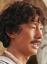 คังกียอง (Kang Ki-Young)