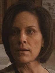 แอนนาเบท กิช (Annabeth Gish)