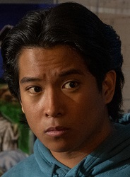 อเล็ก คาร์ลอส (Alec Carlos)