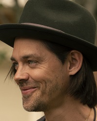 ทอม เพย์น (Tom Payne)