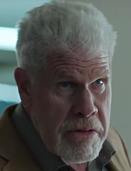 รอน เพิร์ลแมน (Ron Perlman)